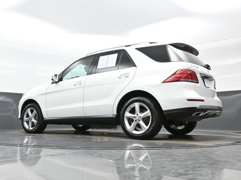 Used 2016 Mercedes-Benz GLE 350 4MATIC image 32