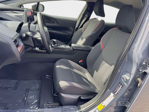 Used 2024 Toyota Prius Prime SE image 13