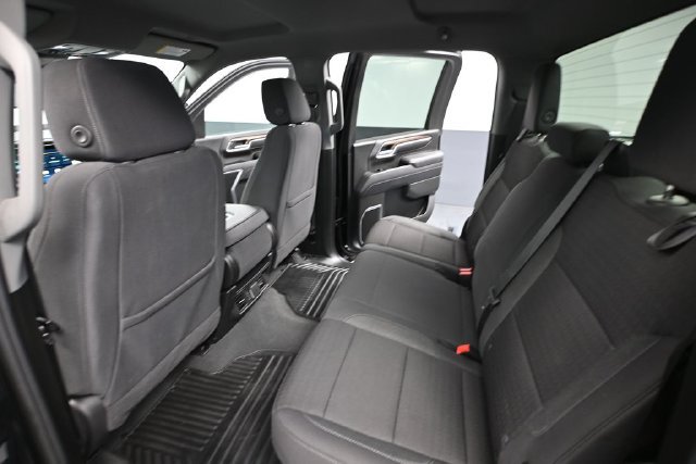 Used 2025 Chevrolet Silverado 2500 LT w/ Convenience Package AWD/4WD image 27