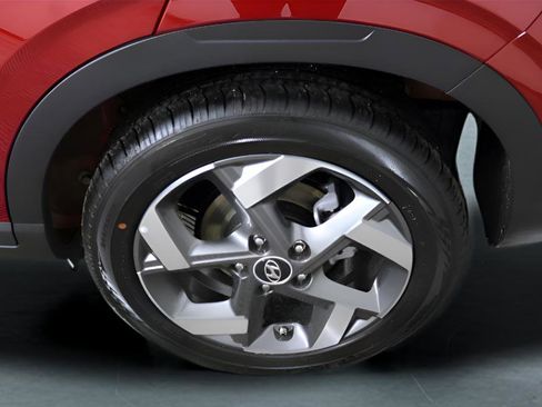 New 2025 Hyundai Venue Limited image 10