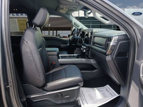 Used 2025 Ford F250 Lariat AWD/4WD image 15