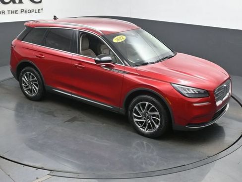 Used 2022 Lincoln Corsair AWD w/ Equipment Group 101A image 38