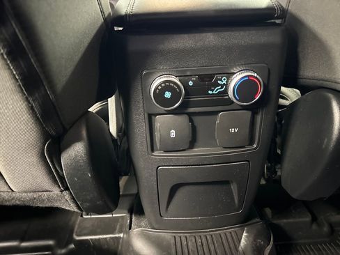 Certified 2023 Ford Explorer XLT AWD/4WD image 40