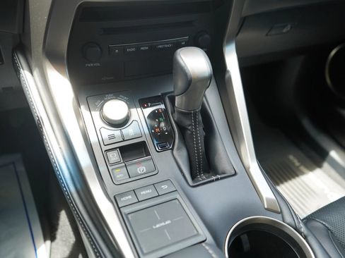 Used 2016 Lexus NX 200t FWD image 11