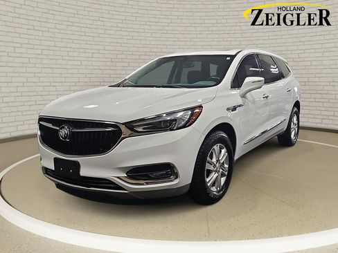 Used 2020 Buick Enclave Essence w/ Sound and Sites Package AWD/4WD image 1