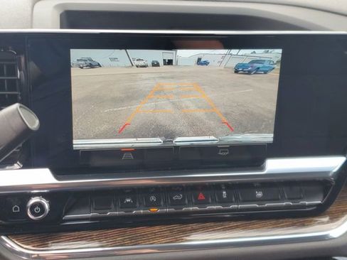 Used 2024 GMC Sierra 1500 SLE image 24