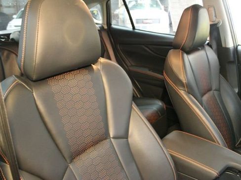 Used 2022 Subaru Crosstrek 2.5i Limited w/ Moonroof Package 2 image 11