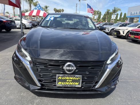 Used 2024 Nissan Altima 2.5 S FWD image 36