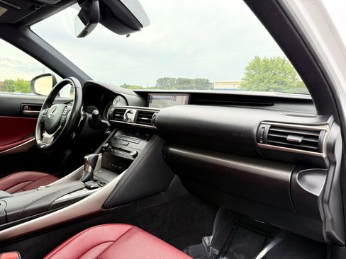 Used 2017 Lexus IS 200t F Sport w/ F Sport Package RWD image 30