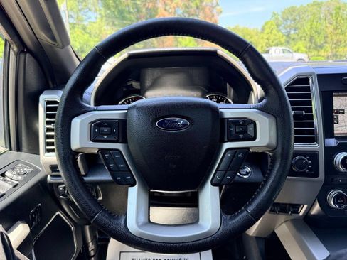 Used 2015 Ford F150 Lariat w/ Equipment Group 502A Luxury AWD/4WD image 40