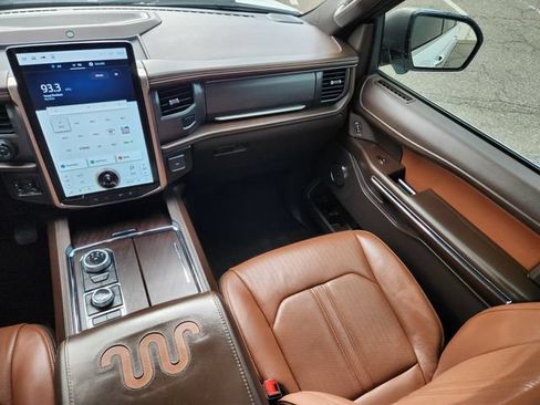 Certified 2024 Ford Expedition King Ranch AWD/4WD image 14