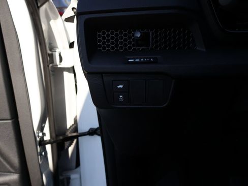 Certified 2025 Honda CR-V Sport-L image 30