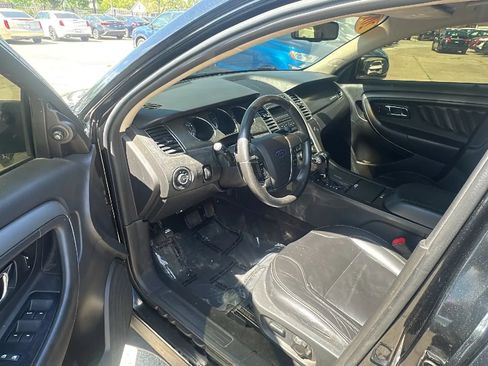Used 2011 Ford Taurus SEL w/ 201A Rapid Spec Order Code FWD image 9