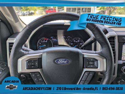 Used 2019 Ford F250 Lariat w/ Lariat Ultimate Package AWD/4WD image 24