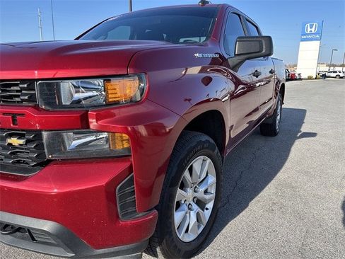 Used 2022 Chevrolet Silverado 1500 Custom image 9