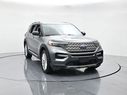 Certified 2023 Ford Explorer Limited w/ Equipment Group 301A image 4