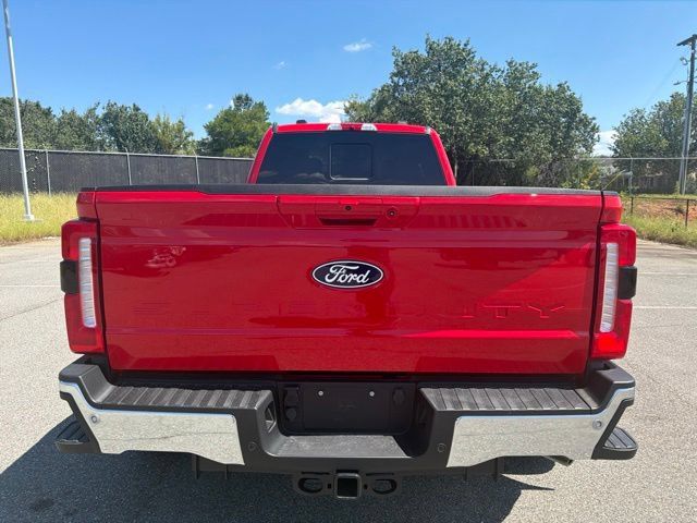 Used 2026 Ford F350 Lariat w/ Lariat Ultimate Package AWD/4WD image 4
