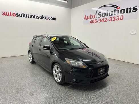 Used 2013 Ford Focus ST image 1