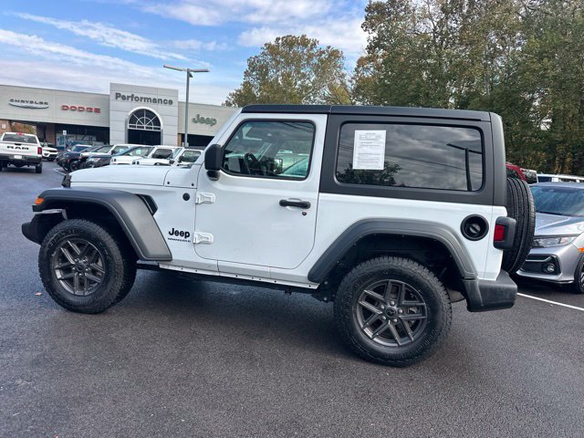 Used 2024 Jeep Wrangler Sport AWD/4WD image 22