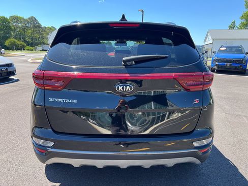 Used 2020 Kia Sportage S w/ S Premium Package AWD/4WD image 4