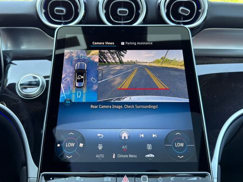 New 2026 Mercedes-Benz GLC 300 image 5