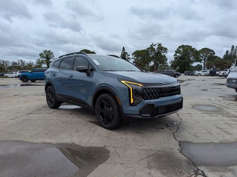 New 2026 Kia Sportage X-Line image 2