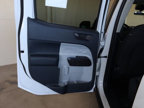 New 2025 Ford Maverick XLT w/ 4K Tow Package image 37