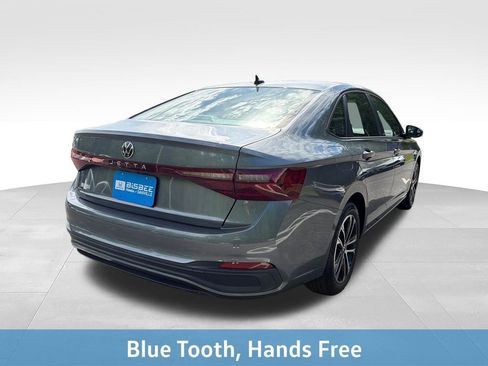 Used 2025 Volkswagen Jetta Sport FWD image 8