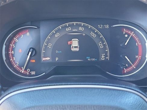 Used 2023 Toyota RAV4 XLE Premium image 11