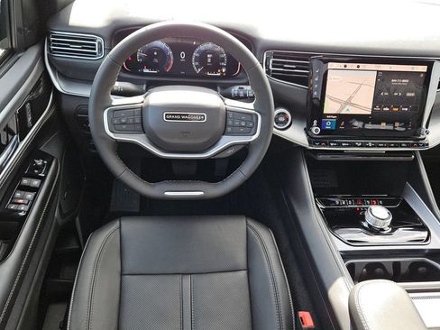 New 2026 Jeep Grand Wagoneer 2WD image 12