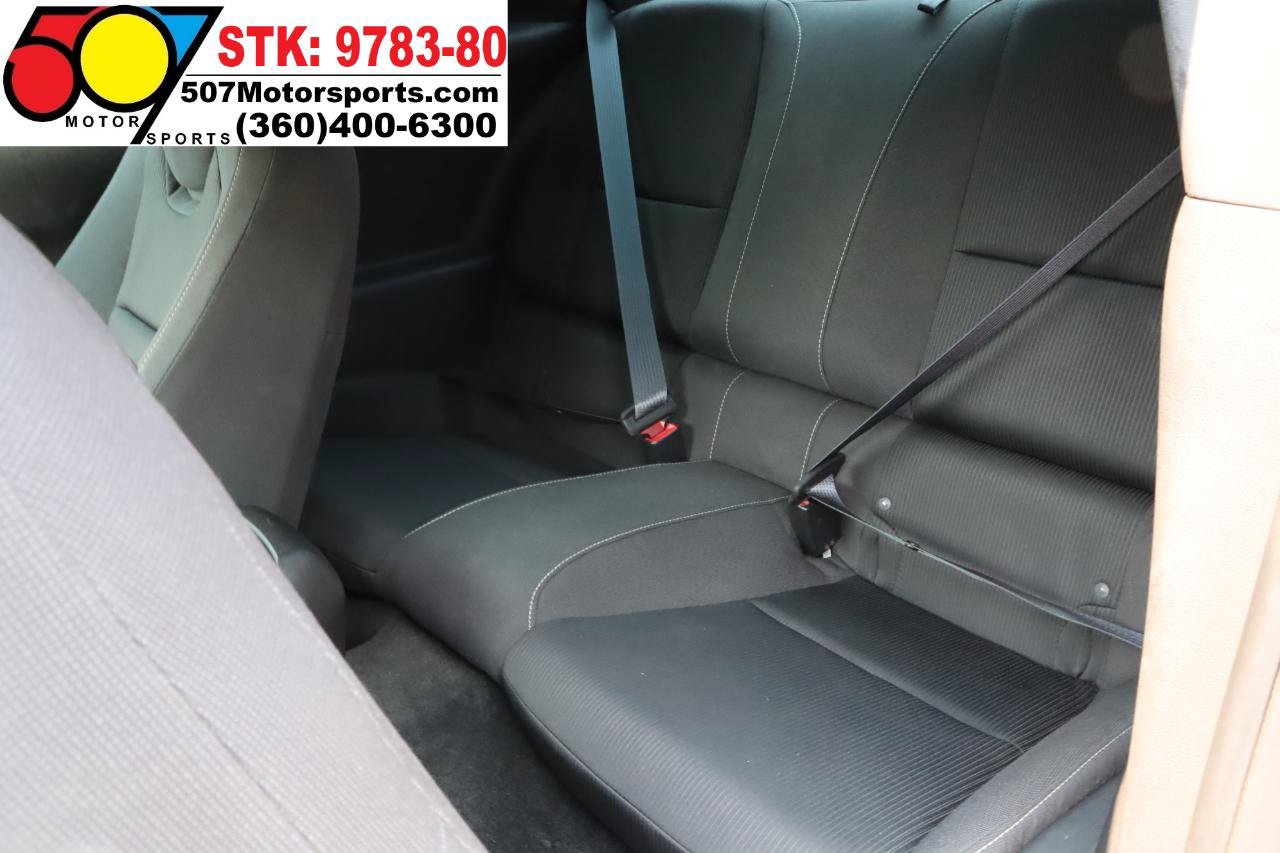 Used 2015 Chevrolet Camaro LT RWD image 13