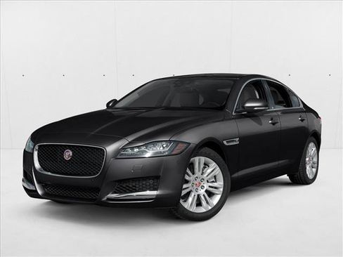 Used 2016 Jaguar XF Premium RWD image 1