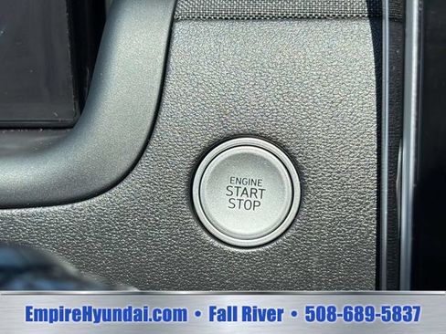 Used 2024 Hyundai Santa Cruz Limited AWD/4WD image 28