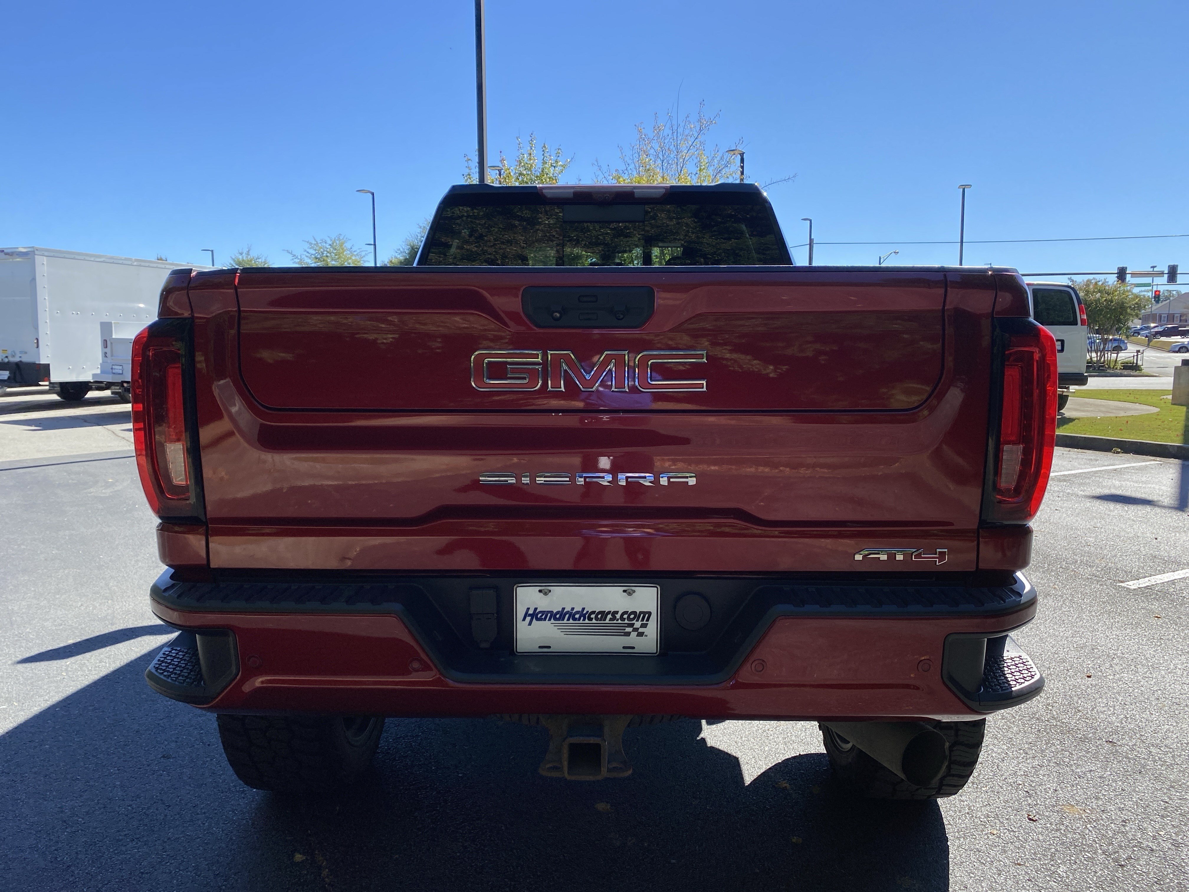 Used 2021 GMC Sierra 2500 AT4 w/ AT4 Premium Plus Package AWD/4WD image 8