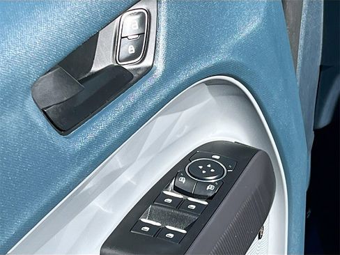 Used 2024 Ford Maverick Lariat w/ Black Appearance Package image 18