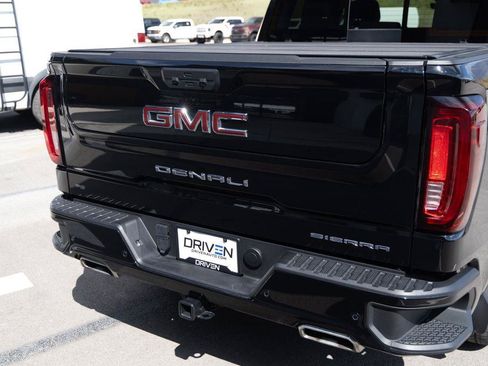 Used 2024 GMC Sierra 1500 Denali w/ Denali Reserve Package AWD/4WD image 10