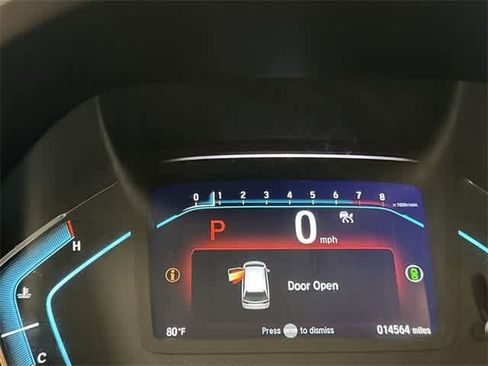 Used 2023 Honda Odyssey Touring image 16