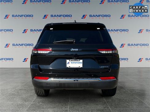 Used 2023 Jeep Grand Cherokee Limited image 4