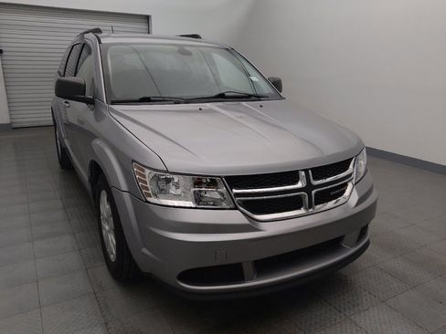 Used 2018 Dodge Journey SE w/ Popular Equipment Group image 14