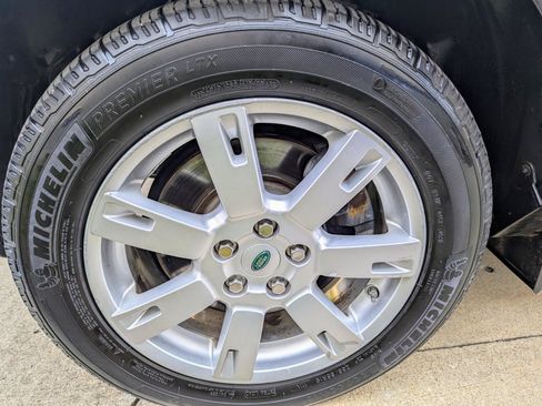 Used 2011 Land Rover LR4 SPORT UTILITY 4-DR image 15