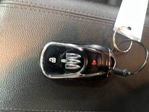 Used 2024 Buick Encore GX Sport Touring FWD image 32