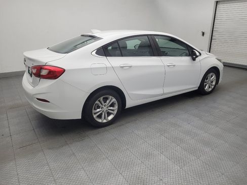 Used 2019 Chevrolet Cruze LT FWD image 10