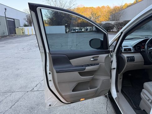 Used 2016 Honda Odyssey EX-L image 36