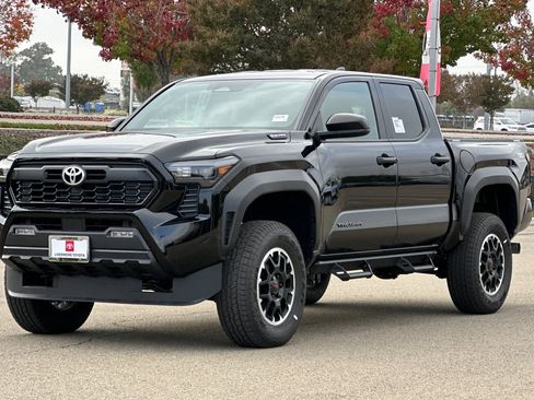New 2025 Toyota Tacoma TRD Off-Road image 7