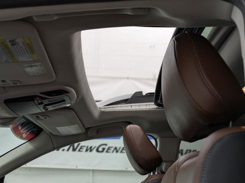 Used 2021 Subaru Outback Touring XT image 7