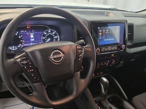 Used 2022 Nissan Frontier S w/ Technology Package AWD/4WD image 4
