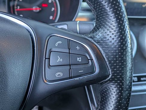 Used 2016 Mercedes-Benz C 300 Sport image 22