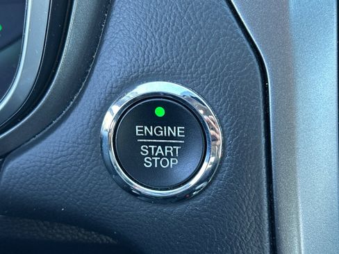 Used 2016 Ford Fusion Energi Titanium image 21