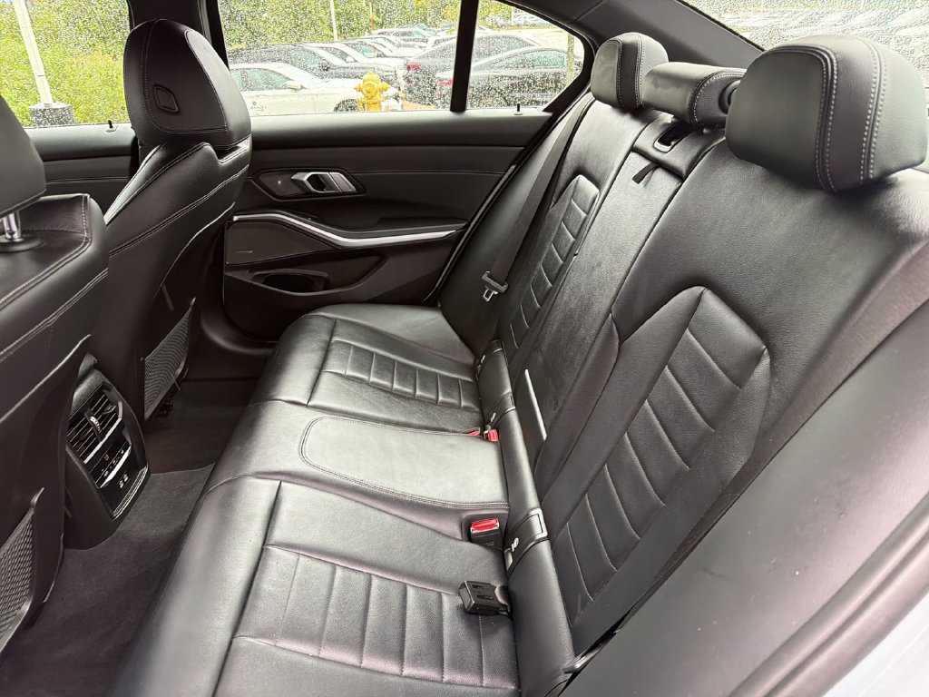 Used 2023 BMW M340i xDrive AWD/4WD image 17