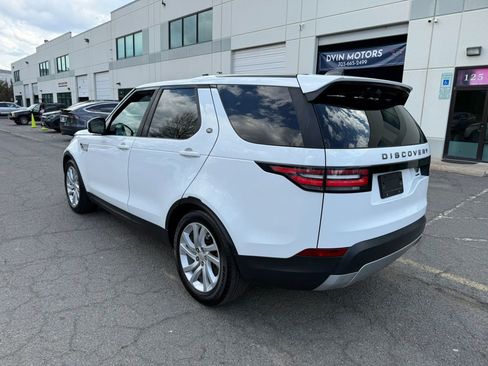 Used 2017 Land Rover Discovery HSE image 8